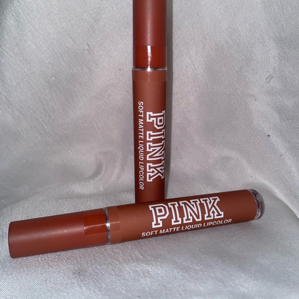 PINK Victoria's Secret Matte Lip Stain- NO DRAMA